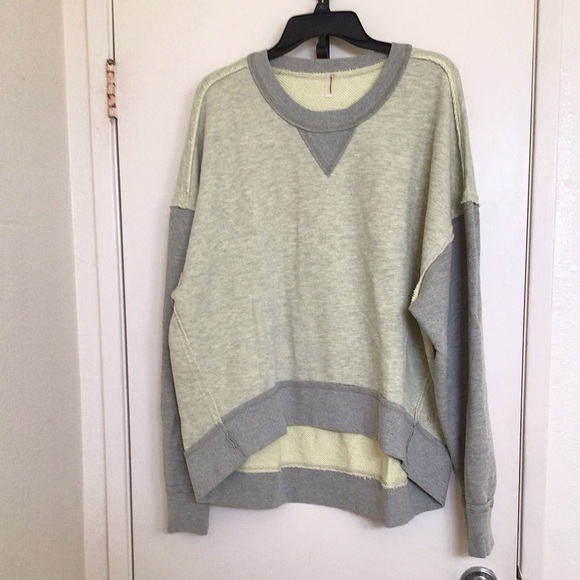 FP Movement Start Up Pullover Sweatshirt NWOT - Picture 1 of 12